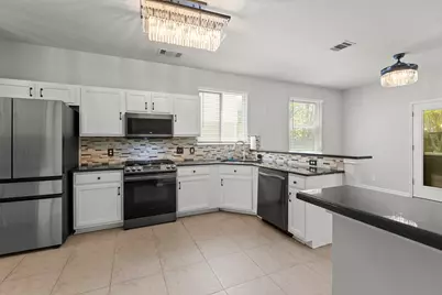 1100 Vanderbilt Circle, Pflugerville, TX 78660 - Photo 8