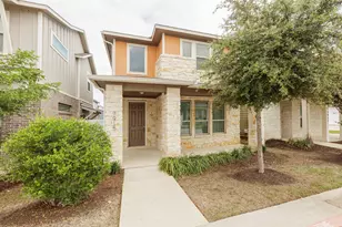 7915 Mellencamp Dr, Austin, TX 78744 - Photo 2