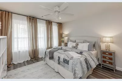7915 Mellencamp Drive, Austin, TX 78744 - Photo 12