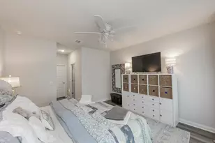 7915 Mellencamp Dr, Austin, TX 78744 - Photo 14