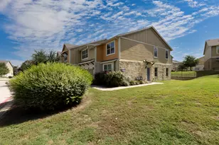 1620 Bryant Dr, Round Rock, TX 78664 - Photo 2