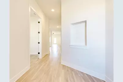 122 Biscayne Bay Bend, Kyle, TX 78640 - Photo 4