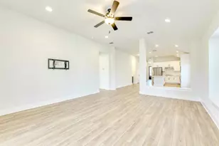 122 Biscayne Bay Bend, Kyle, TX 78640 - Photo 12