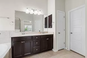 19805 Grail Hollows Cove, Pflugerville, TX 78660 - Photo 28