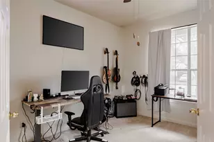 10008 Anahuac Trail, Austin, TX 78747 - Photo 4