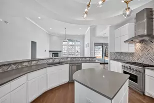 308 Lodestone Ln, Austin, TX 78738 - Photo 6