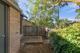 1015 E Yager Ln, Austin, TX 78753 - Photo 18