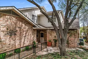 3907C Belmont Park Dr, Austin, TX 78746 - Photo 2