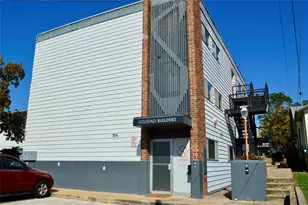 706 W 34th St, Austin, TX 78705 - Photo 2