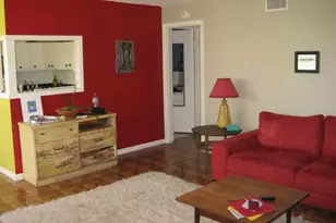 706 W 34th St, Austin, TX 78705 - Photo 2
