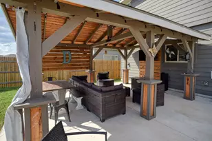 205 Driftwood Ln, Bastrop, TX 78602 - Photo 20