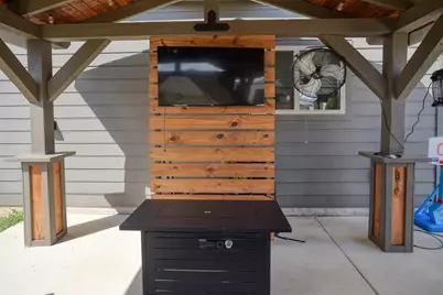 205 Driftwood Lane, Bastrop, TX 78602 - Photo 18