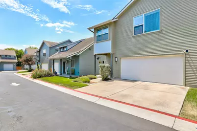 5616 S 1st Street #13, Austin, TX 78745 - Photo 4