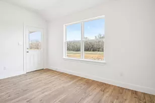 179 Great Northern Dr, Cedar Creek, TX 78612 - Photo 12