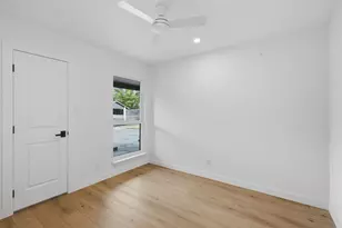 5001 Bundyhill Dr, Austin, TX 78723 - Photo 12