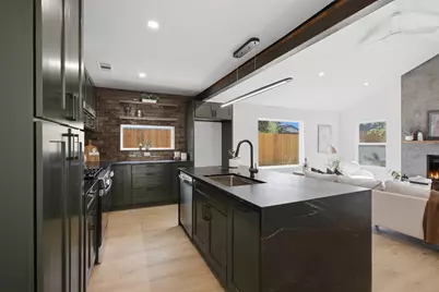 5001 Bundyhill Drive, Austin, TX 78723 - Photo 20