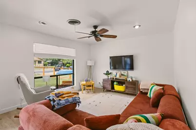 805 Cardiff Drive, Austin, TX 78745 - Photo 10