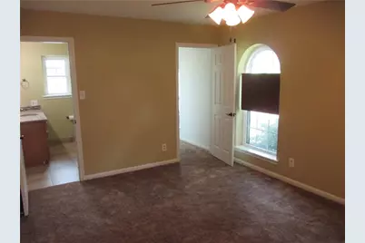 215 Monkey Road, Elgin, TX 78621 - Photo 12