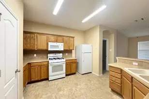 12809 Wood Lily Tr, Elgin, TX 78621 - Photo 8