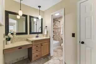9723 Moorberry St, Austin, TX 78729 - Photo 14
