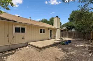 9723 Moorberry St, Austin, TX 78729 - Photo 34