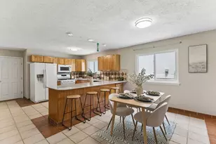 9723 Moorberry St, Austin, TX 78729 - Photo 12