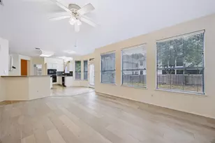 1519 Tamar Ln, Austin, TX 78727 - Photo 10