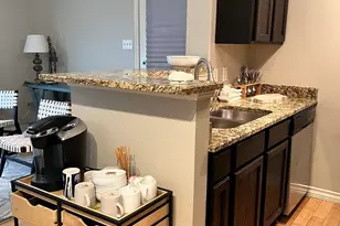 1307 Norwalk Ln, Austin, TX 78703 - Photo 10