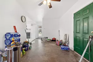 1115 Sycamore St, San Marcos, TX 78666 - Photo 24