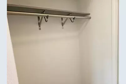 105 W Ila Street #B, Elgin, TX 78621 - Photo 6