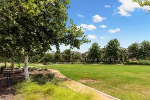 6814 E Riverside Dr, Austin, TX 78741 - Photo 26