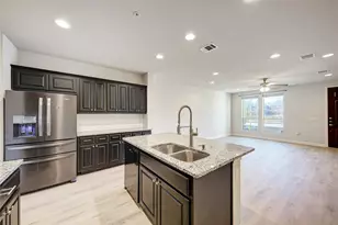 6814 E Riverside Dr, Austin, TX 78741 - Photo 8