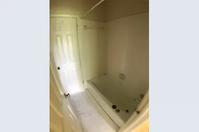 2100 San Gabriel Street #302, Austin, TX 78705 - Photo 10