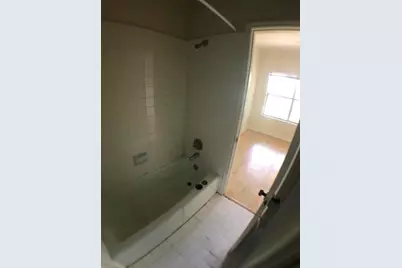 2100 San Gabriel Street #302, Austin, TX 78705 - Photo 10