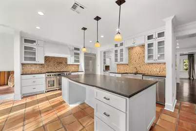 1301 Kent Lane, Austin, TX 78703 - Photo 14