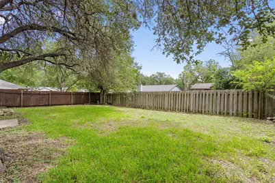 703 Huntingdon Place, Austin, TX 78745 - Photo 22