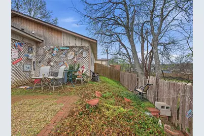 1301 McKie Cove, Austin, TX 78752 - Photo 18