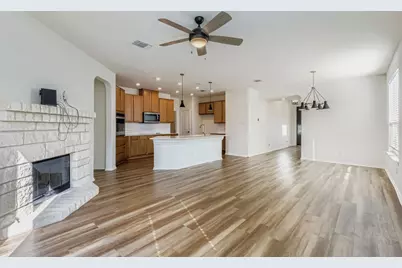 140 Outlaw Drive, Jarrell, TX 76537 - Photo 6