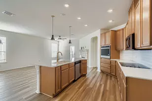 140 Outlaw Dr, Jarrell, TX 76537 - Photo 10