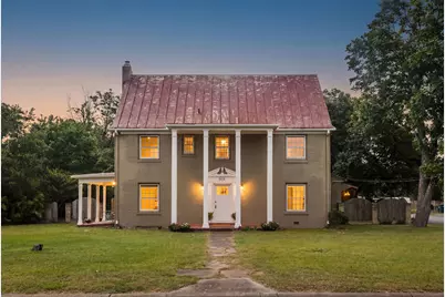 948 Maple Street, Lockhart, TX 78644 - Photo 1