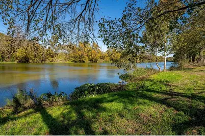 Lot 3 Fayette Shores Cove, West Point, TX 78963 - Photo 4