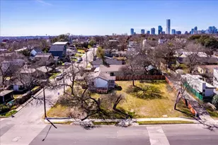 2512 E 9th St, Austin, TX 78702 - Photo 1