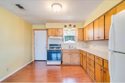 2512 E 9th Street, Austin, TX 78702 - Photo 16