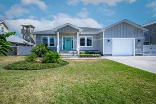 14 Luau Ln, Rockport, TX 78382 - Photo 1