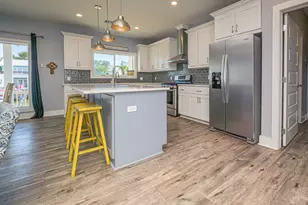 14 Luau Ln, Rockport, TX 78382 - Photo 10