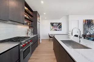 610 Davis St, Austin, TX 78701 - Photo 12