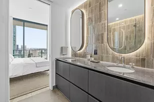 610 Davis St, Austin, TX 78701 - Photo 24