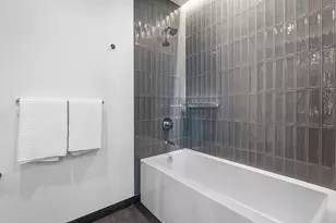 610 Davis St, Austin, TX 78701 - Photo 30