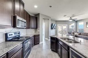 6817 Horseshoe Pond Dr, Del Valle, TX 78617 - Photo 10