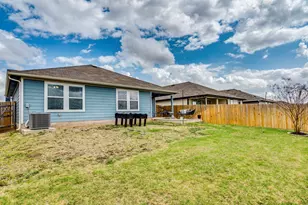 206 Ft Clark Spgs Dr, Hutto, TX 78634 - Photo 36